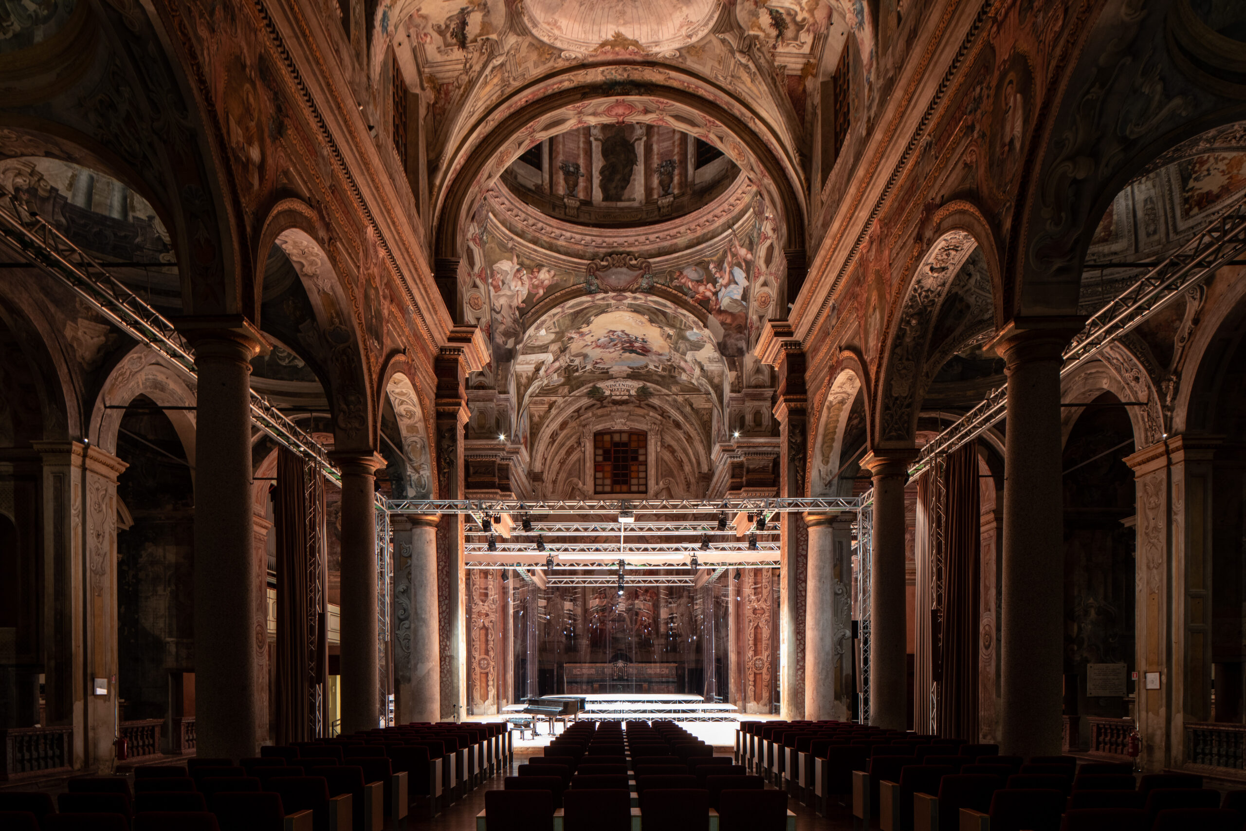 i-dea luce architettura nuova illuminazione piacenza sala dei teatini