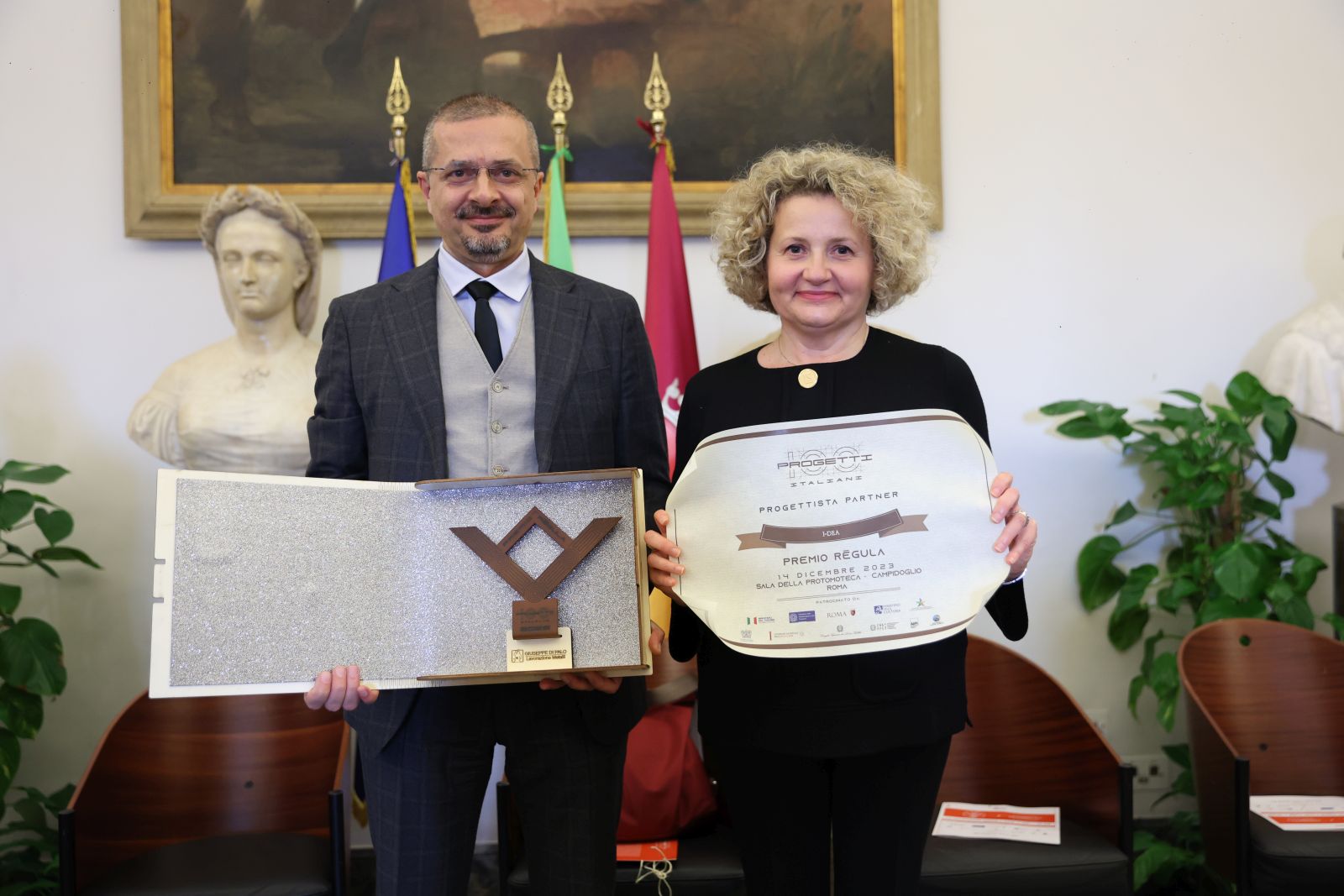I-DEA LUCE ARCHITETTURA PREMIO REGULA 2023 100 PROGETTI RDE EDITORE