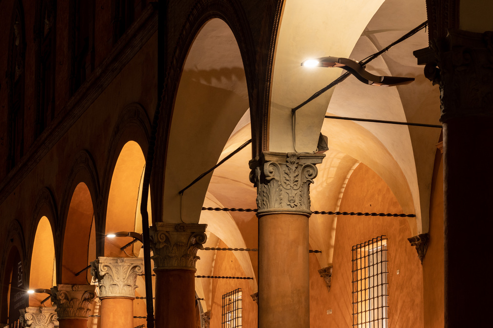 Piazza Santo Stefano_premio luci cities and lighting award 2024-bologna-studio i-dea